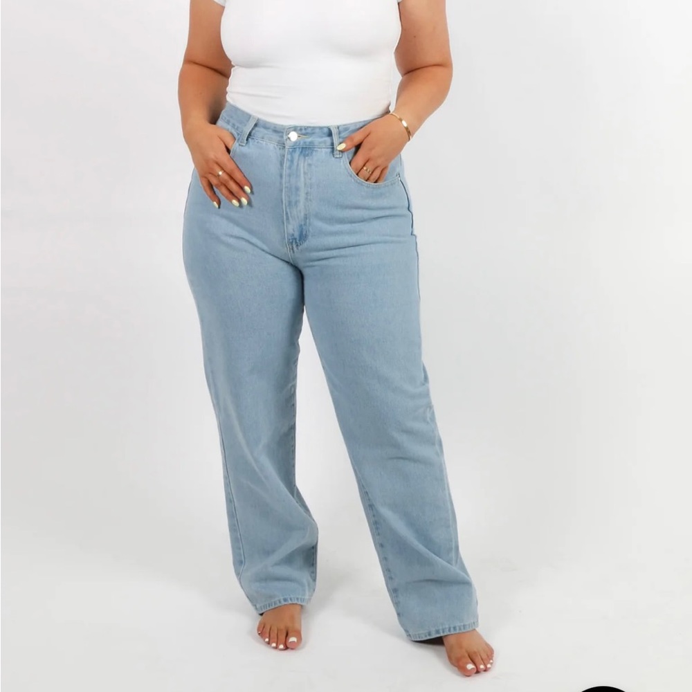 FAYT light wash blue jeans